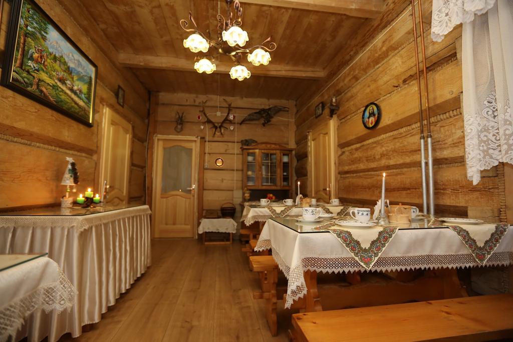 Malgosia Regionalna - 10 Minut Na Piechote Do Stoku Narciarskiego I Term Bania - Posilki Serwowane W Budynku Obok Bialka Tatrzanska Luaran gambar