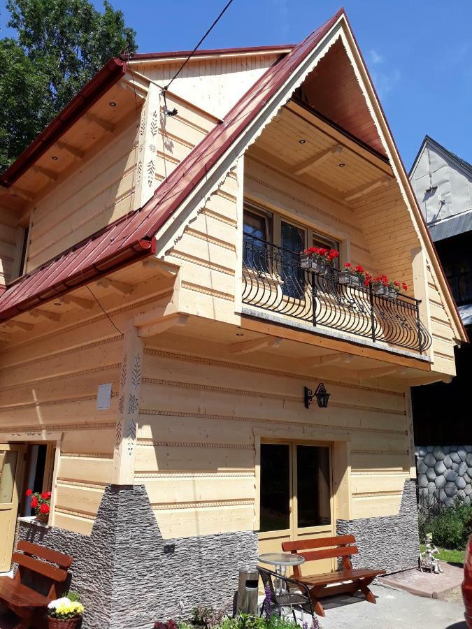 Malgosia Regionalna - 10 Minut Na Piechote Do Stoku Narciarskiego I Term Bania - Posilki Serwowane W Budynku Obok Bialka Tatrzanska Luaran gambar